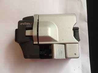 Dao cắt sợi cáp quang Fitel S325A