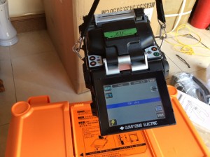 may-han-cap-quang-sumitomo-z1c-plus-004-nhe-giu-nguyen-002