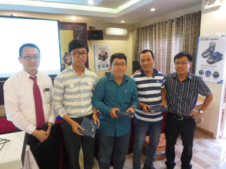 CTY VIETSKY tổ chức thành công buổi căn chỉnh miễn phí MÁY HÀN CÁP QUANG