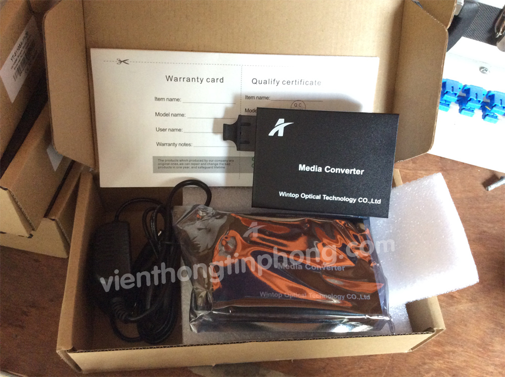 bo-chuyen-doi-quang-dien-media-converter-wintop-10-100m